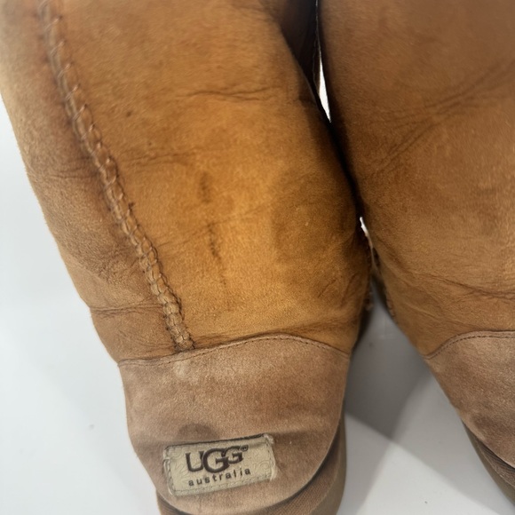 UGG Classic Short Shearling Boots Women’s 8 Chestnut Tan Suede Sheepskin Flaw‎ - Picture 6 of 10